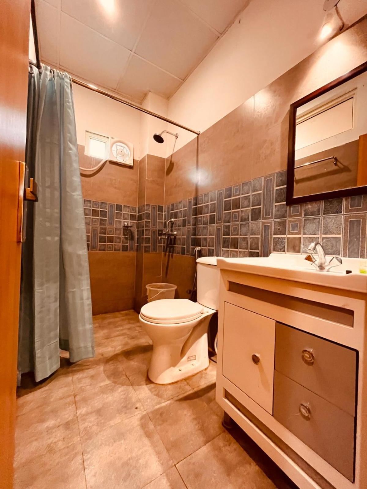 The Rio Lodge, ハリドワール エクステリア 写真